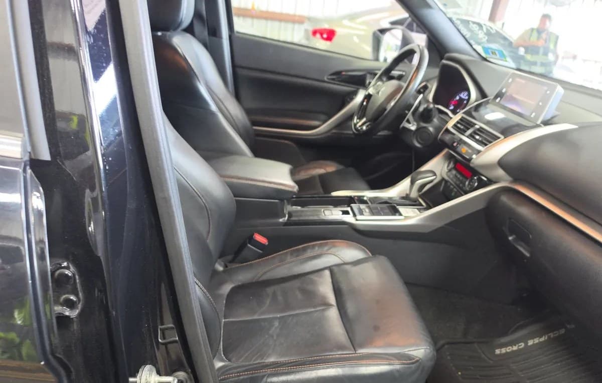2020 MITSUBISHI ECLIPSE CROSS SEL 5