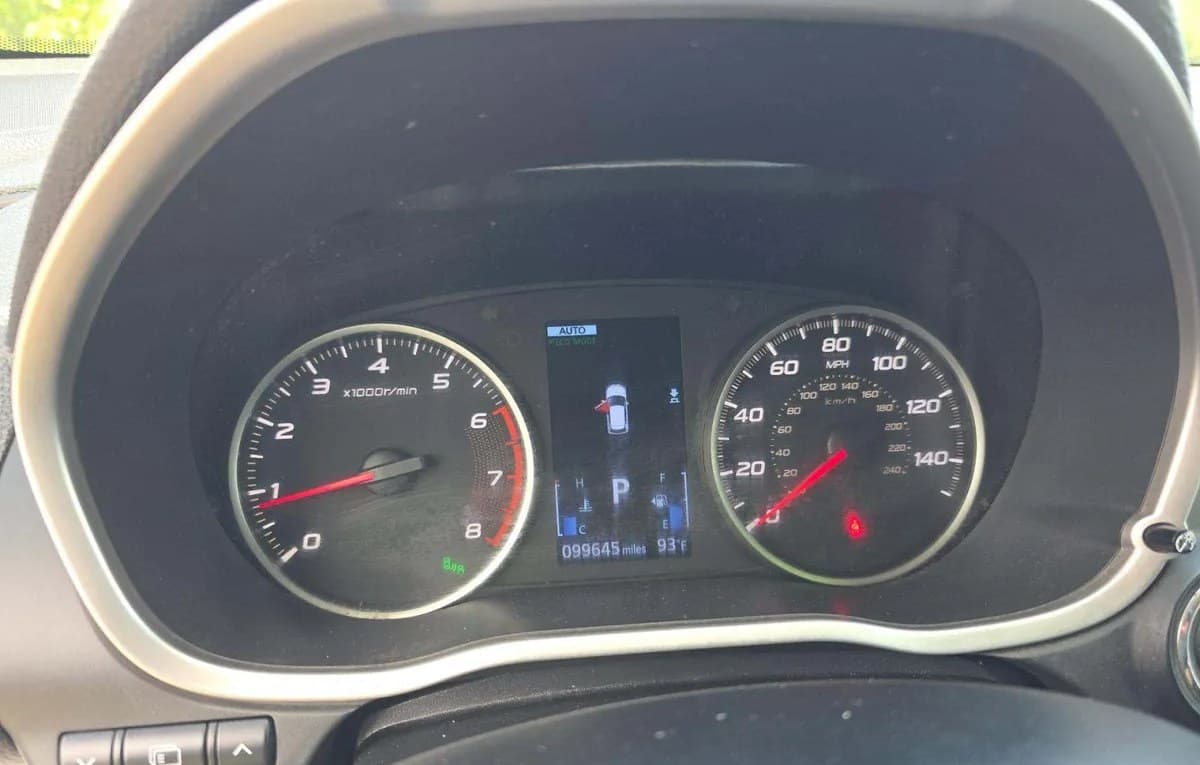 2018 MITSUBISHI ECLIPSE CROSS SE 6