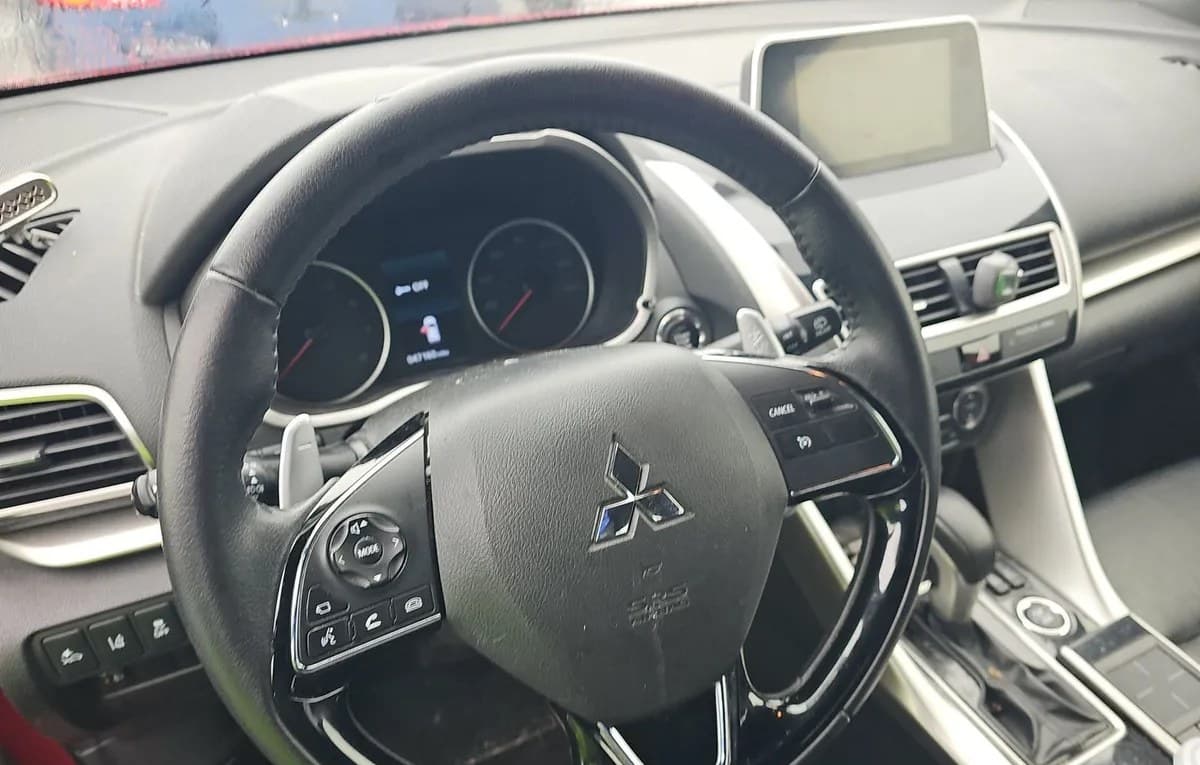 2020 MITSUBISHI ECLIPSE CROSS SEL 7