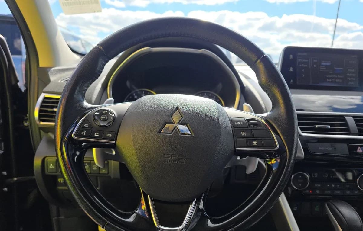 2019 MITSUBISHI ECLIPSE CROSS SEL 7