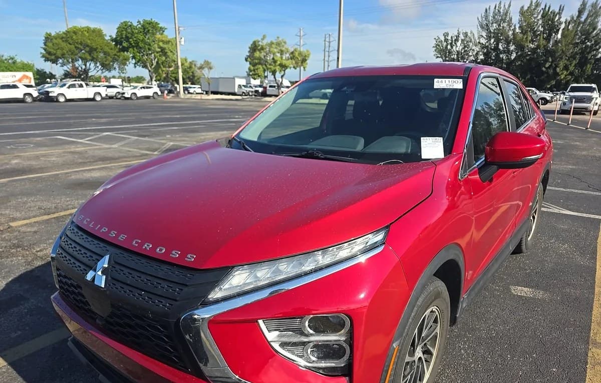 2023 MITSUBISHI ECLIPSE CROSS ES 2