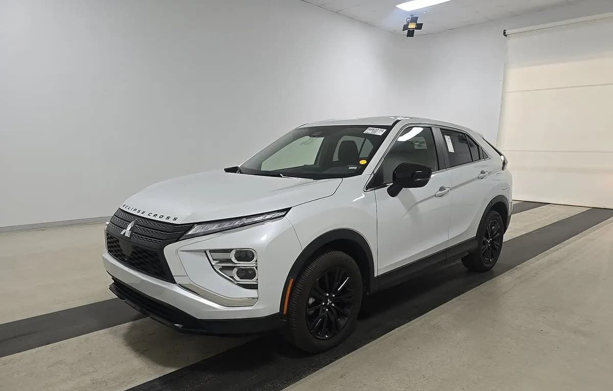 2024 MITSUBISHI ECLIPSE CROSS LE 2