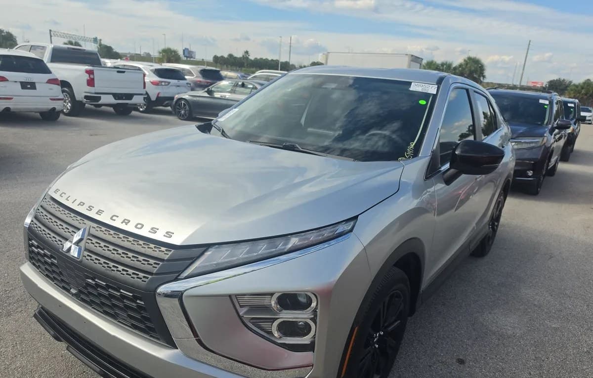 2023 MITSUBISHI ECLIPSE CROSS LE 2
