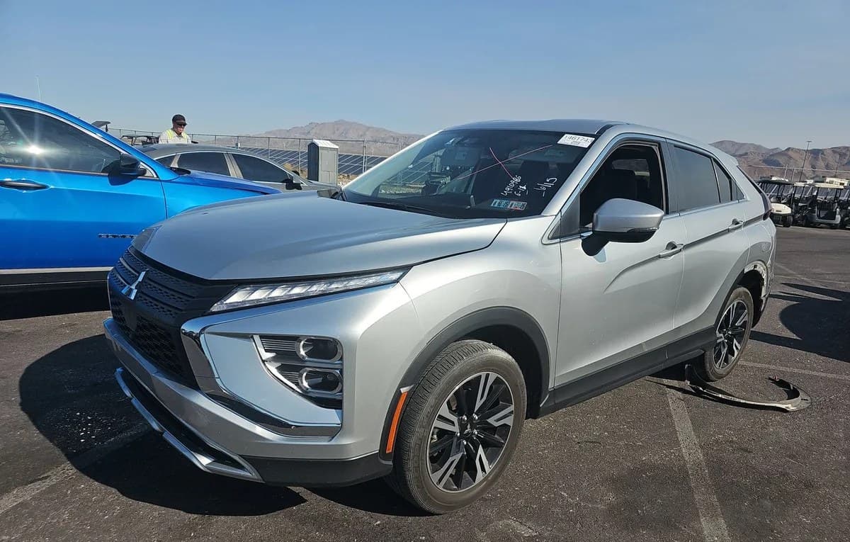 2024 MITSUBISHI ECLIPSE CROSS SE 2