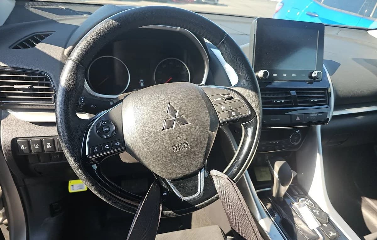 2024 MITSUBISHI ECLIPSE CROSS SE 7