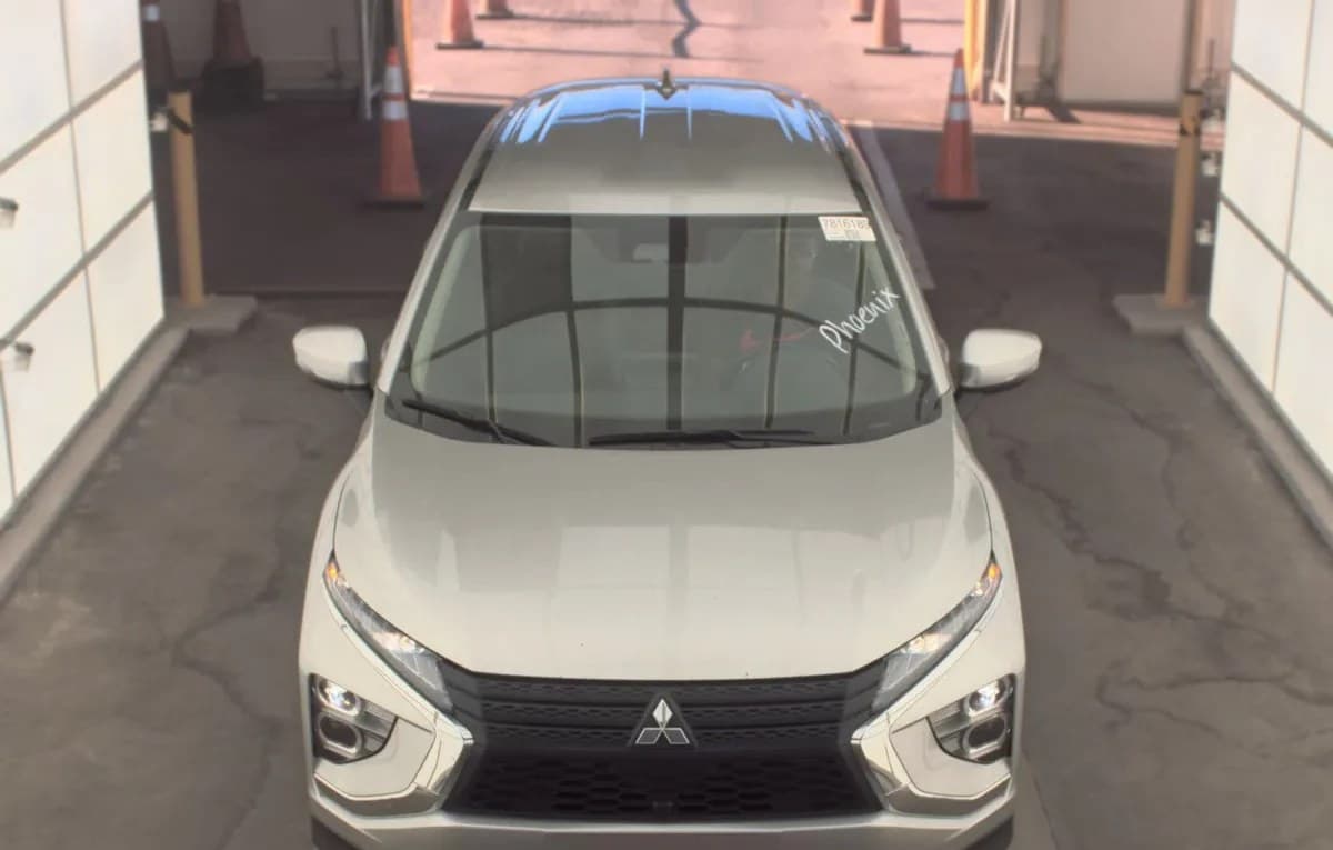 2025 MITSUBISHI ECLIPSE CROSS SE 3