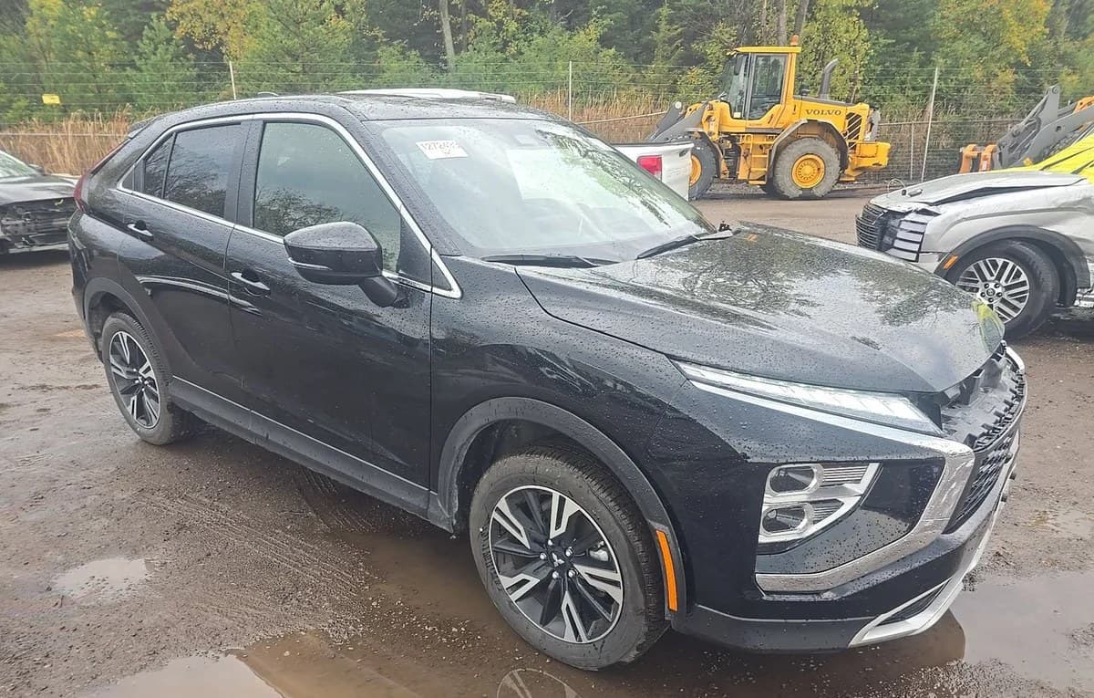 2026 MITSUBISHI ECLIPSE CROSS SE 4