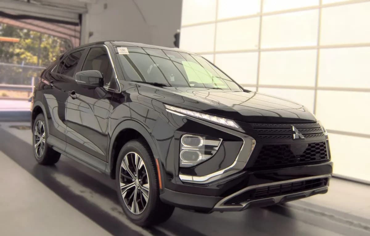 2022 MITSUBISHI ECLIPSE CROSS SEL 4