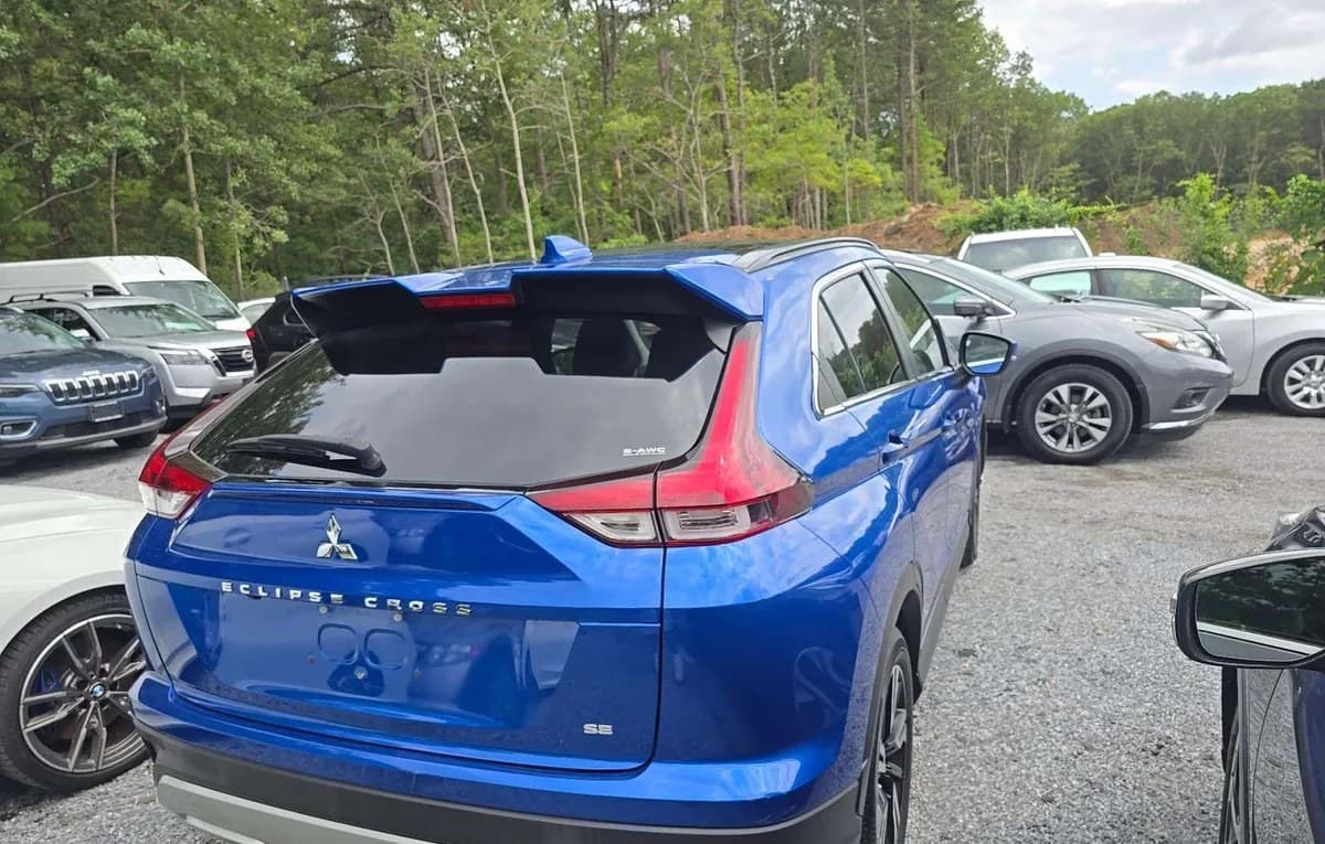 2023 MITSUBISHI ECLIPSE CROSS SEL 4
