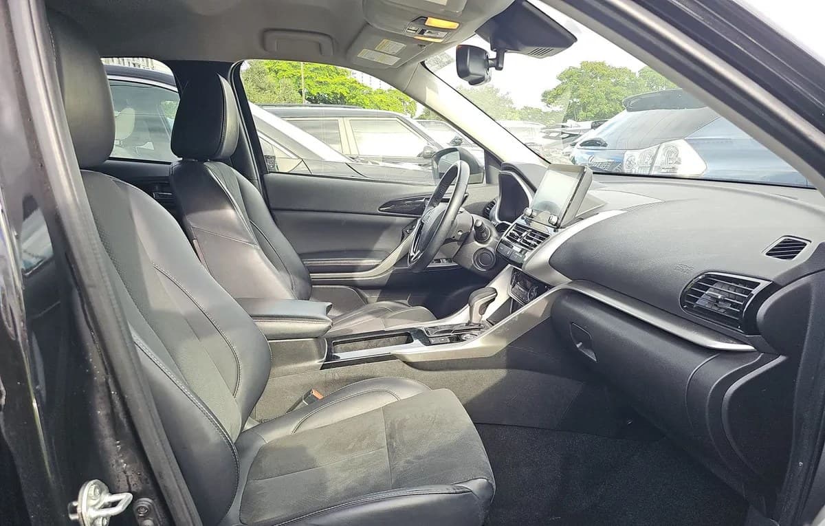 2024 MITSUBISHI ECLIPSE CROSS SE 5