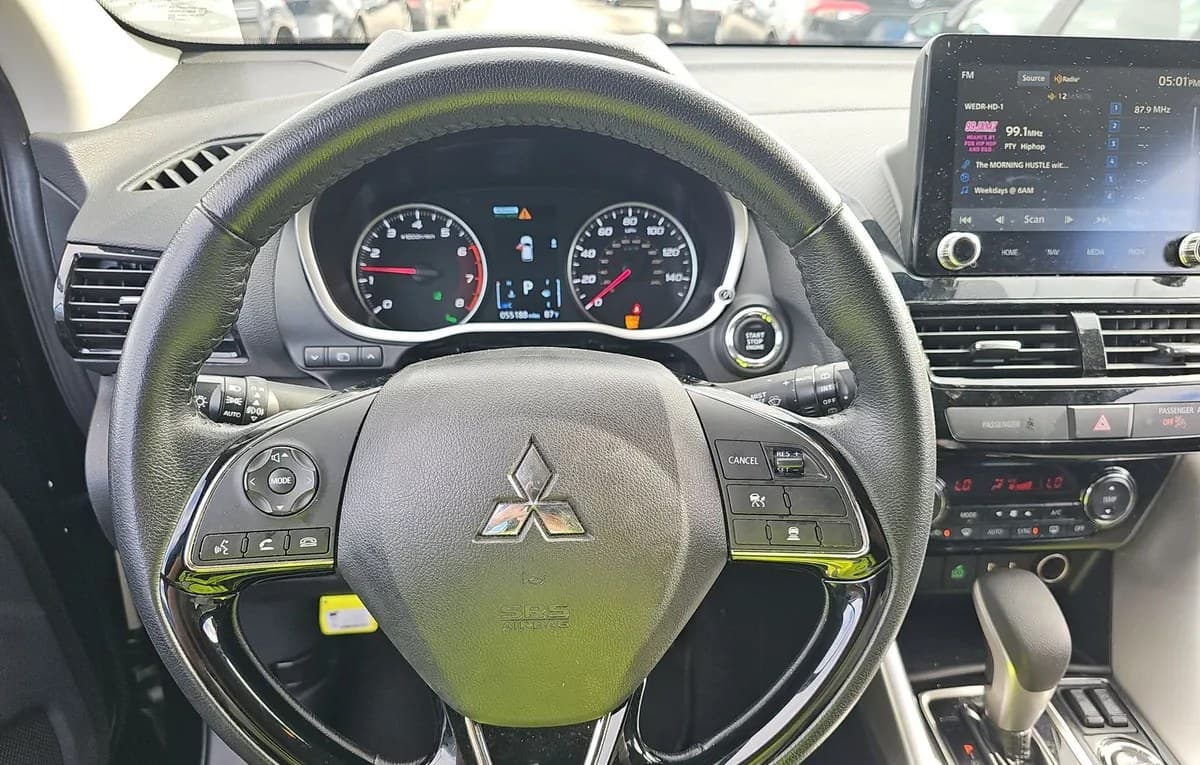 2024 MITSUBISHI ECLIPSE CROSS SE 7