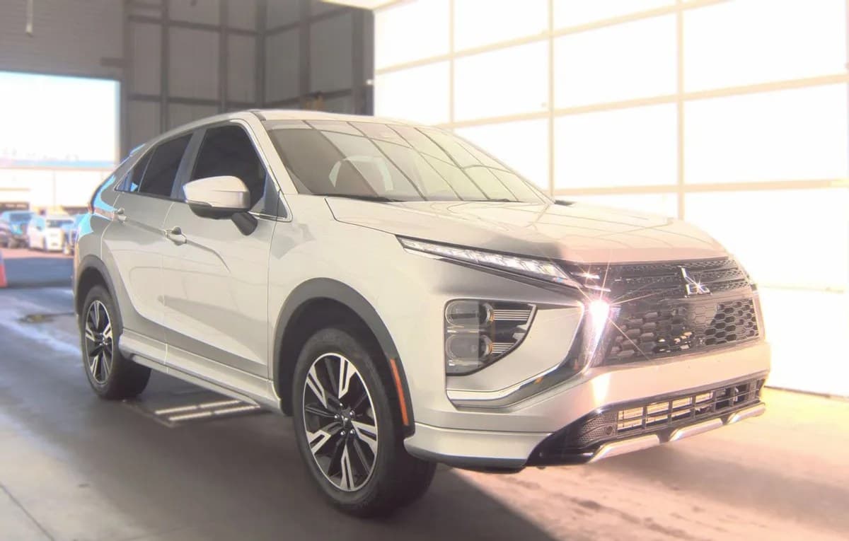 2024 MITSUBISHI ECLIPSE CROSS SEL 4