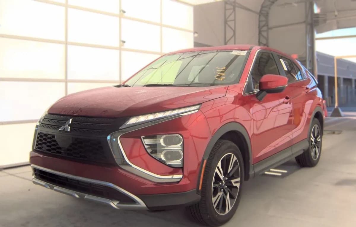 2025 MITSUBISHI ECLIPSE CROSS SE 2