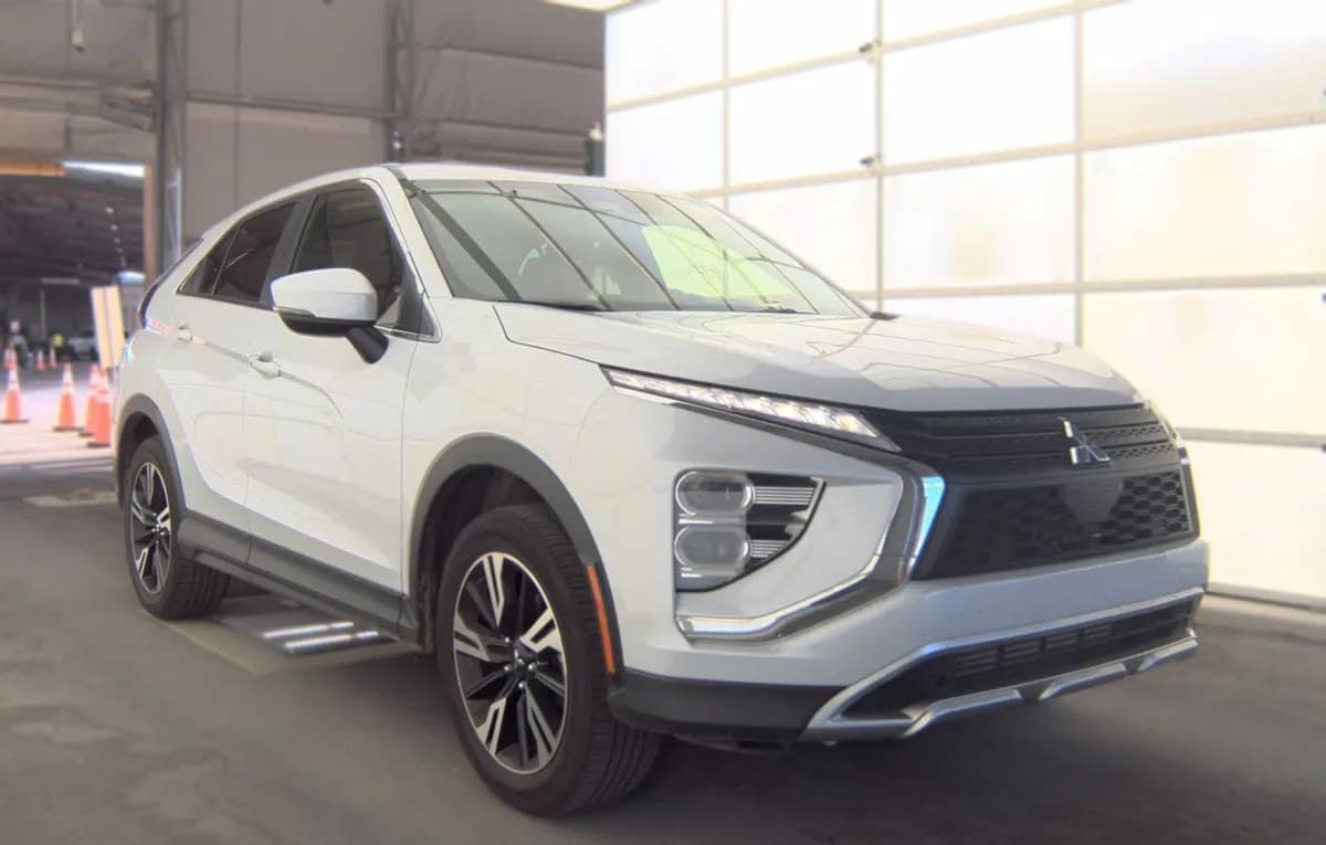 2025 MITSUBISHI ECLIPSE CROSS BLACK Edition 4