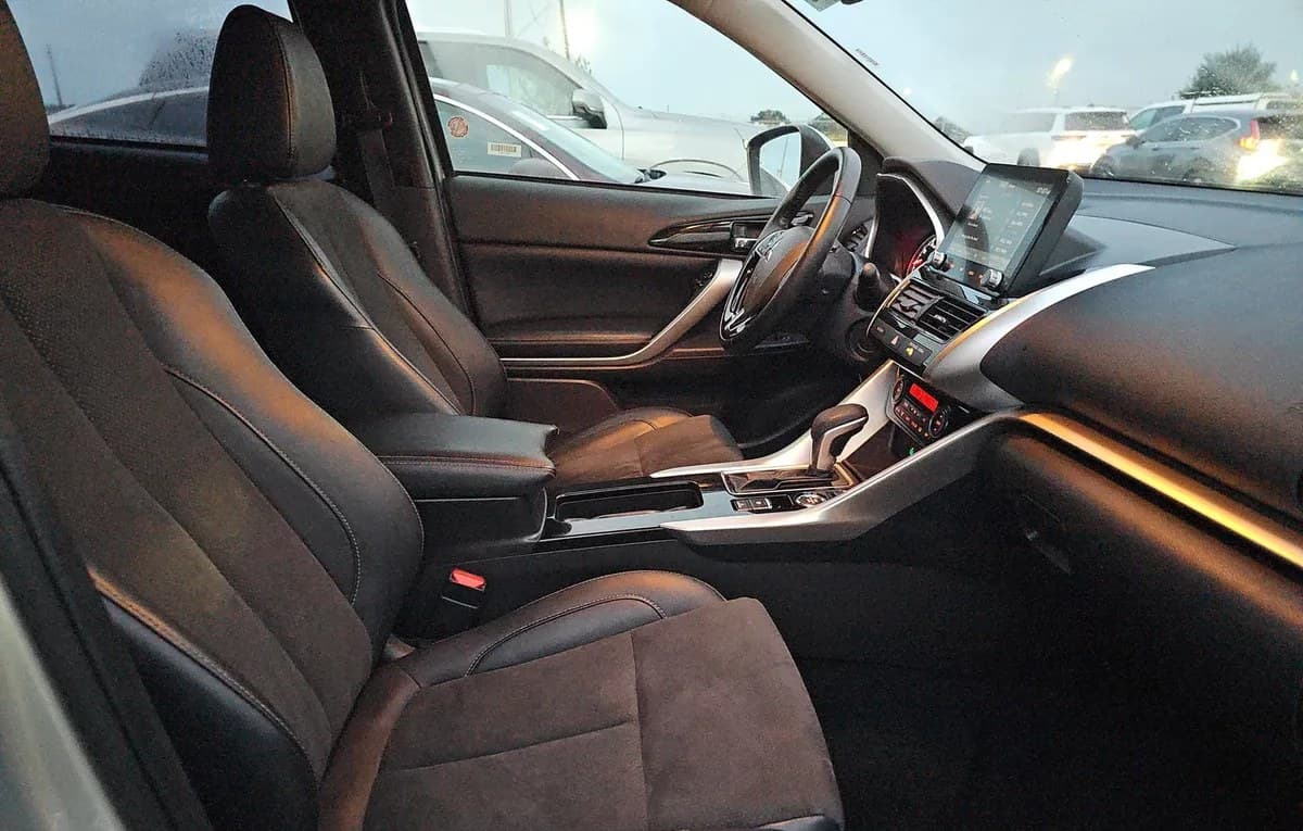 2025 MITSUBISHI ECLIPSE CROSS SEL 5