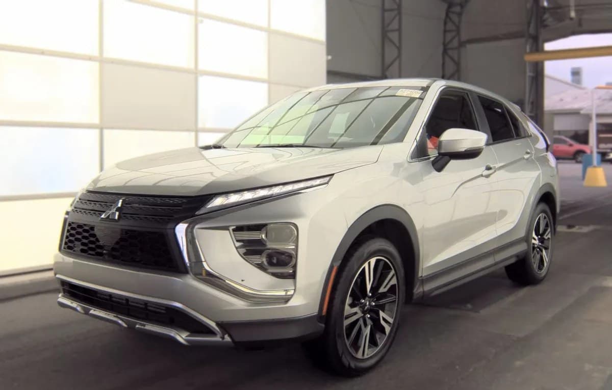2025 MITSUBISHI ECLIPSE CROSS SE 2