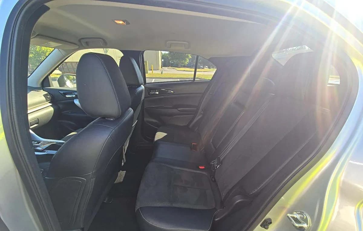 2024 MITSUBISHI ECLIPSE CROSS SE 7