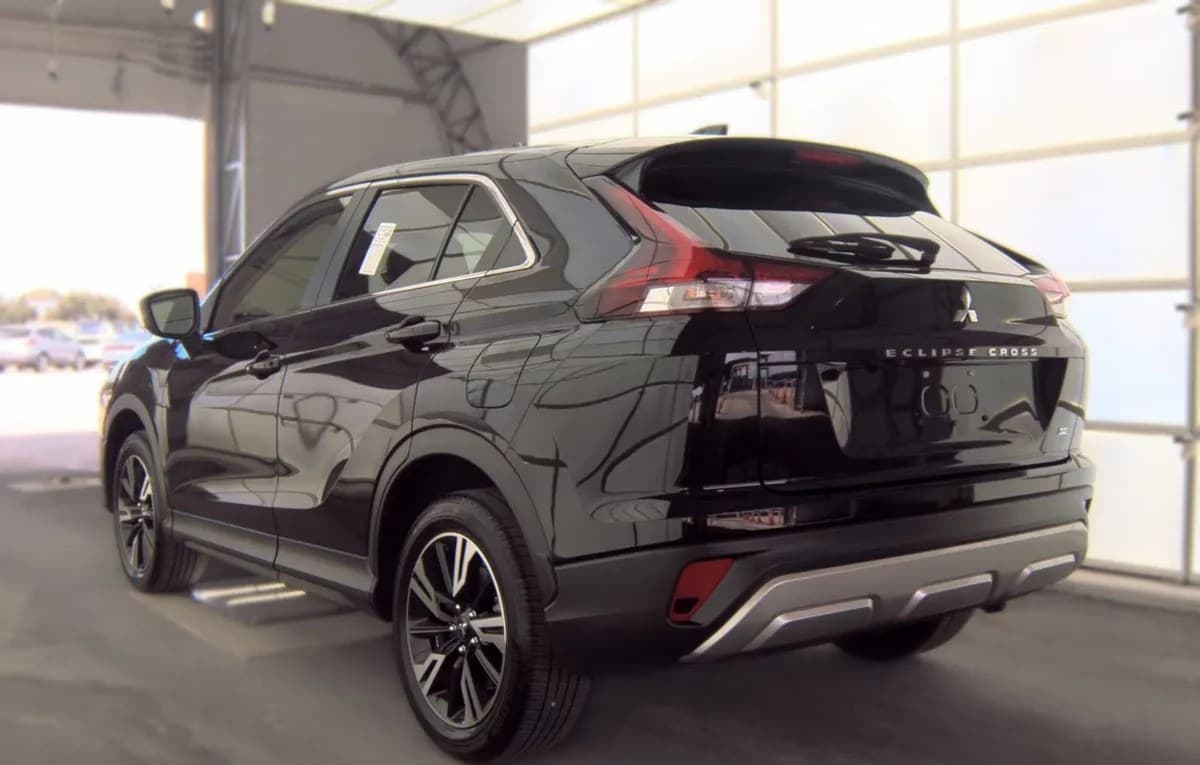 2026 MITSUBISHI ECLIPSE CROSS SE 5