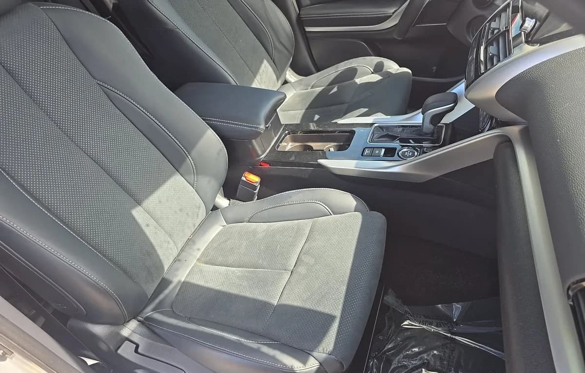 2026 MITSUBISHI ECLIPSE CROSS SE 5