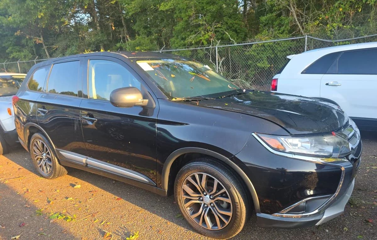 2017 MITSUBISHI OUTLANDER ES 3