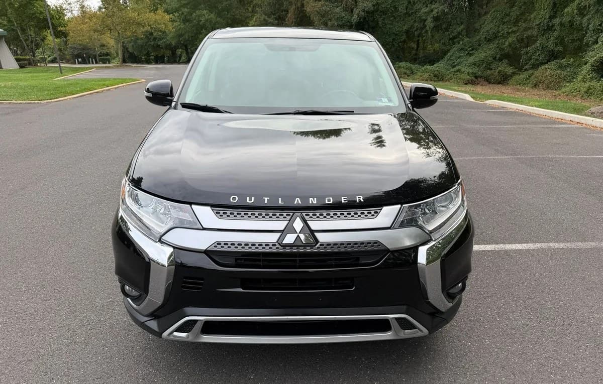 2019 MITSUBISHI OUTLANDER SE 3