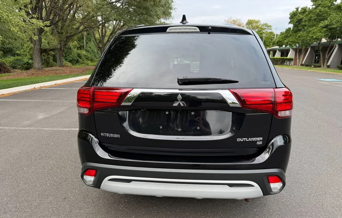 2019 MITSUBISHI OUTLANDER SE 6