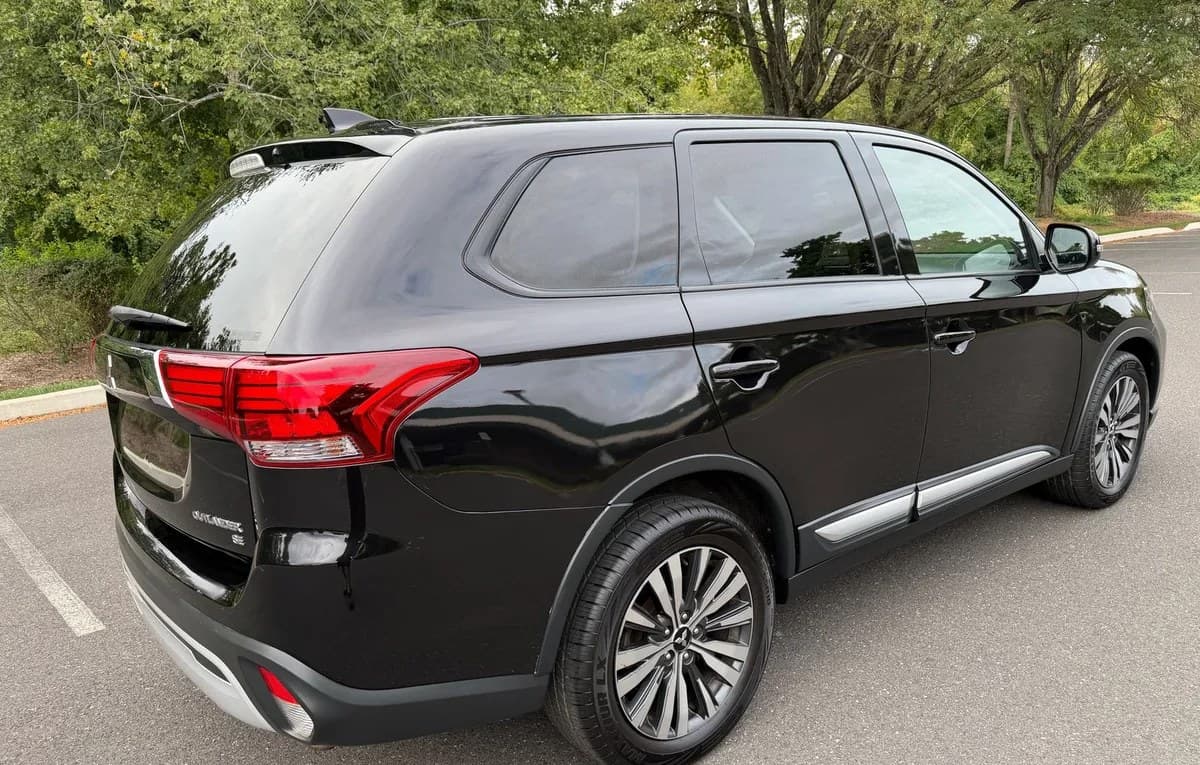 2019 MITSUBISHI OUTLANDER SE 7