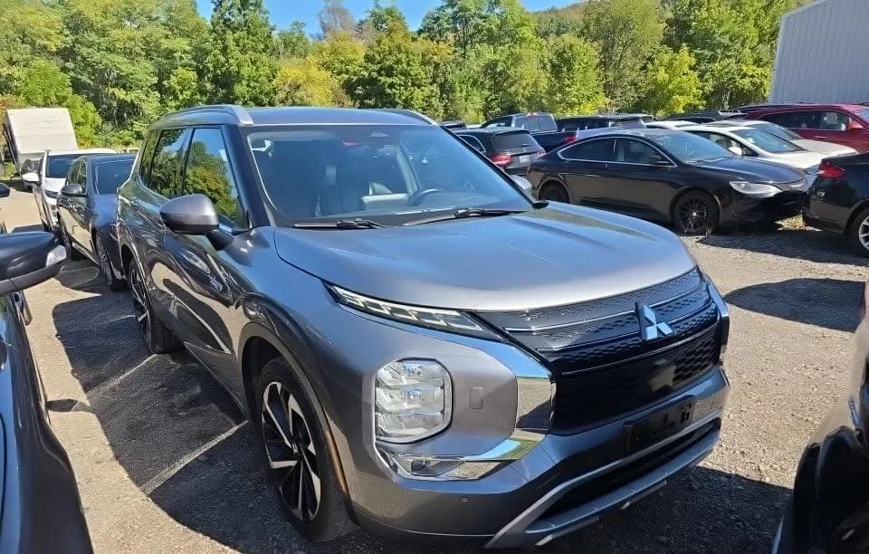 2023 MITSUBISHI OUTLANDER PHEV SEL 4