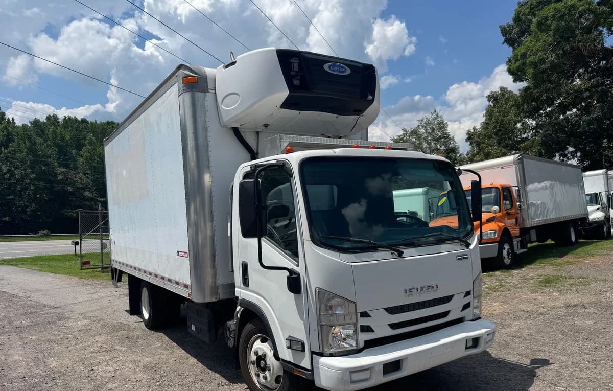 2017 ISUZU NPR XD Base 2