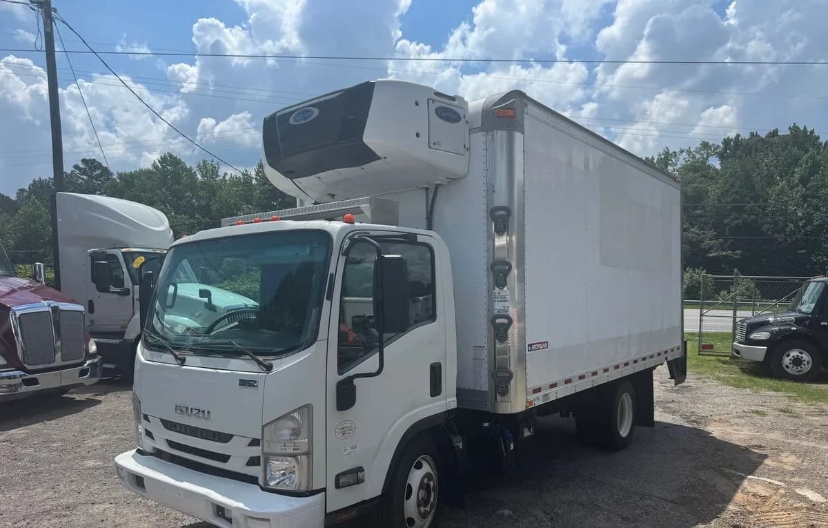 2017 ISUZU NPR XD Base 3