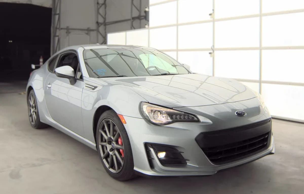 2017 SUBARU BRZ LIMITED 4
