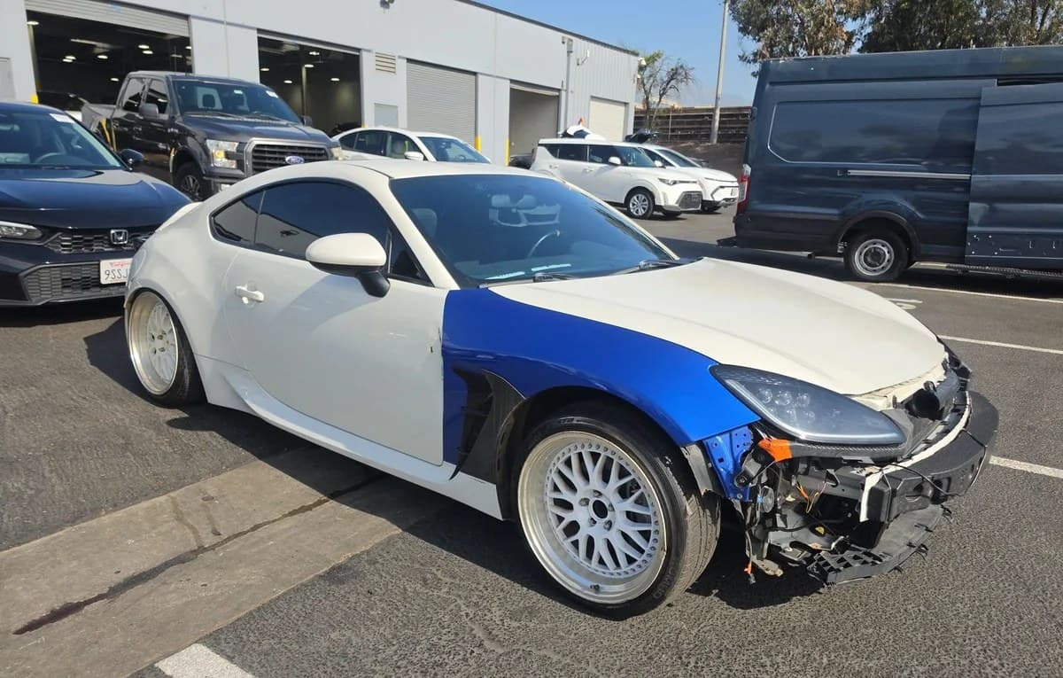 2023 SUBARU BRZ Premium 4