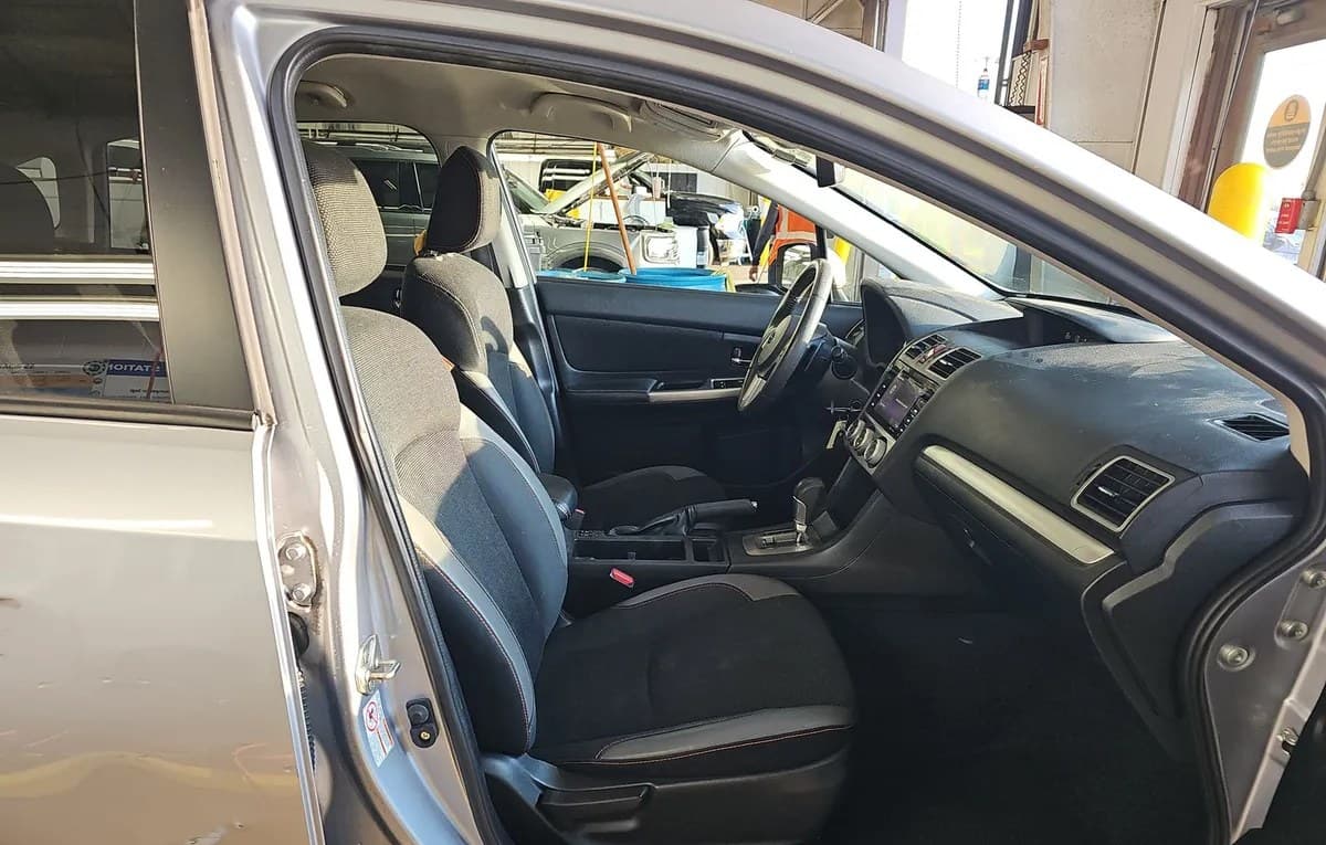 2017 SUBARU CROSSTREK 2.0I Premium 2