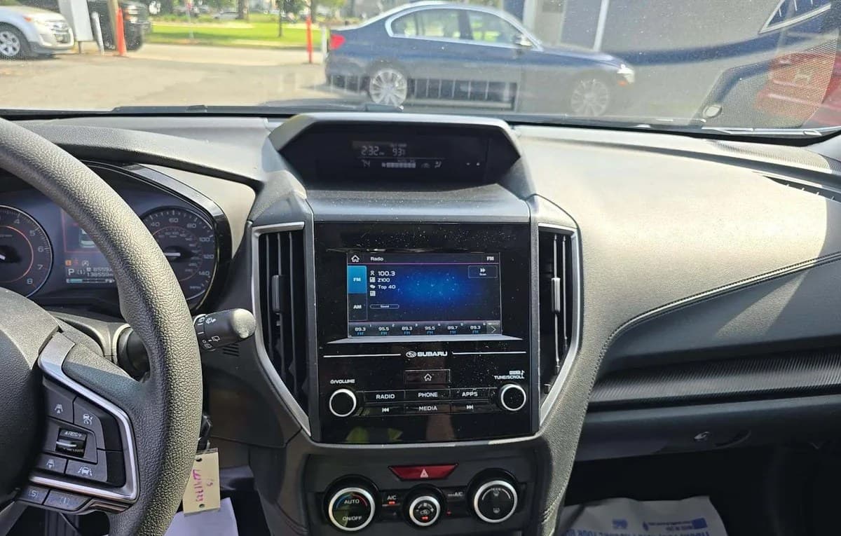 2020 SUBARU CROSSTREK Base 7