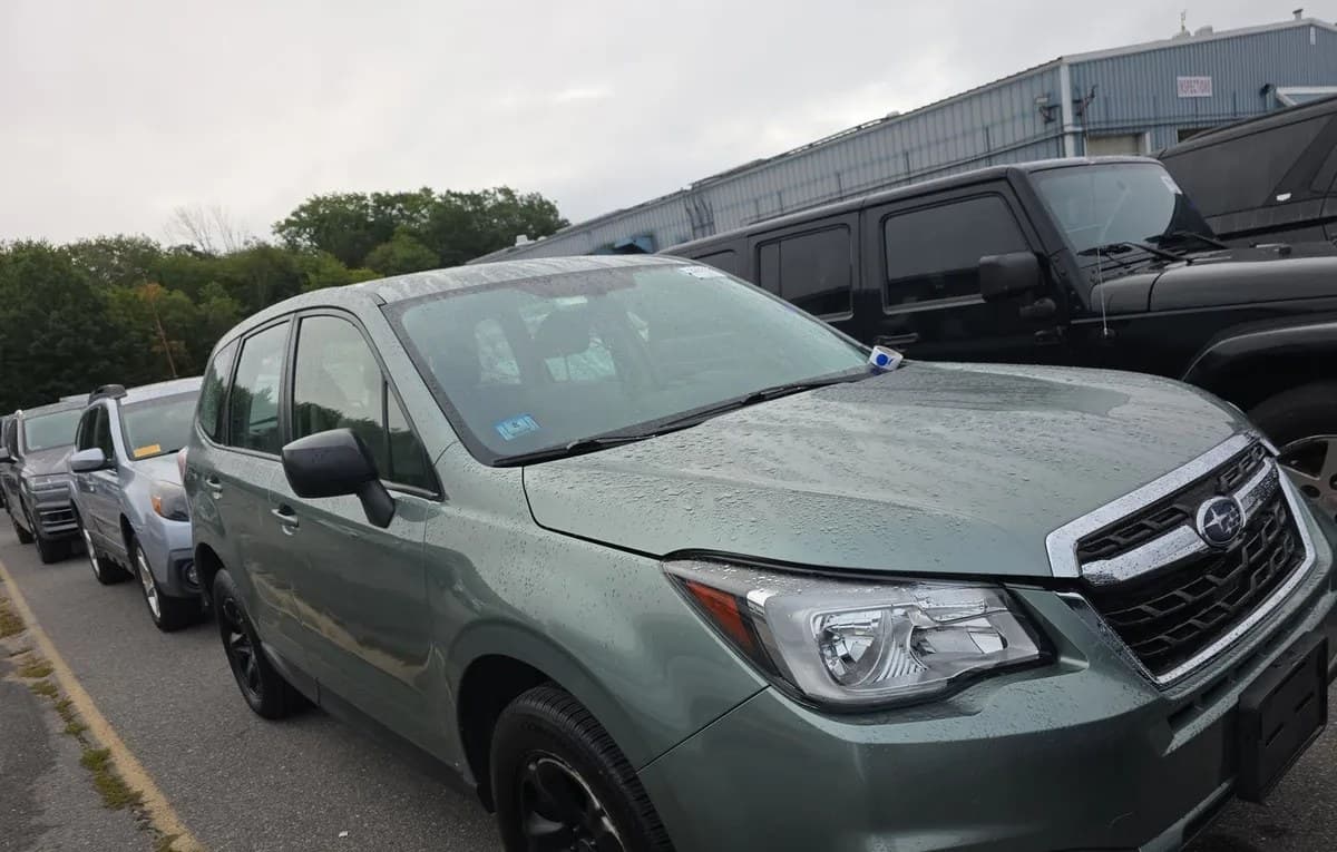 2017 SUBARU FORESTER 2.5i 4