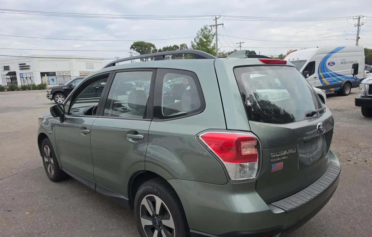 2018 SUBARU FORESTER 2.5i 2
