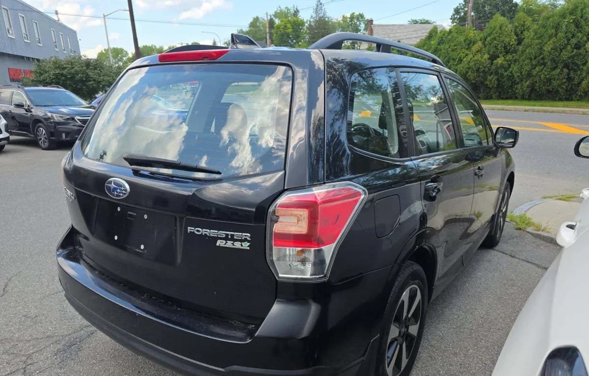 2017 SUBARU FORESTER 2.5i 4