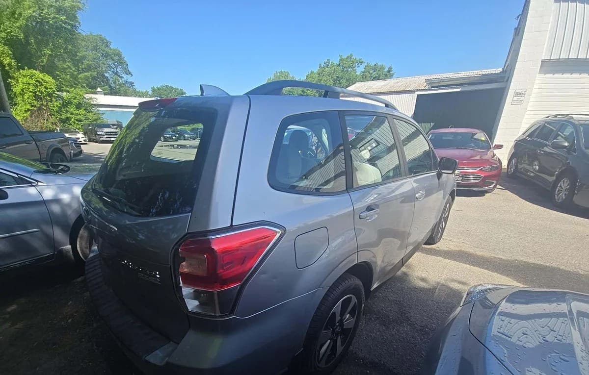 2017 SUBARU FORESTER 2.5I 4