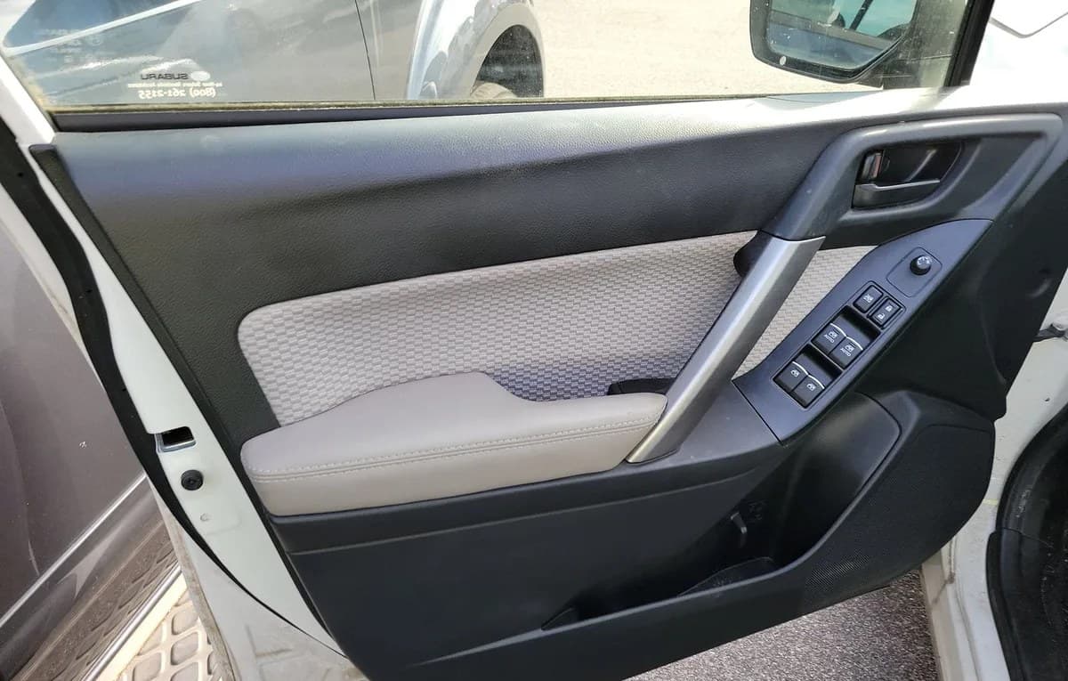 2017 SUBARU FORESTER 2.5I Premium 6