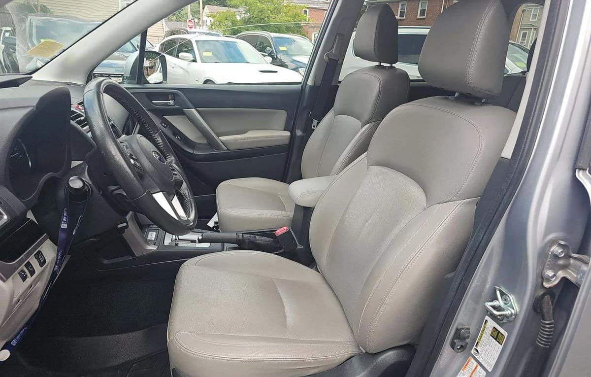 2017 SUBARU FORESTER 2.5I Limited 4