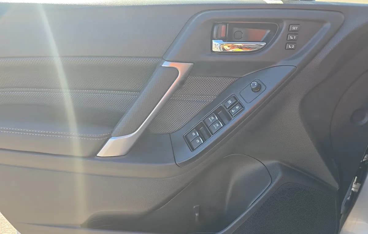 2017 SUBARU FORESTER 2.5I Touring 6