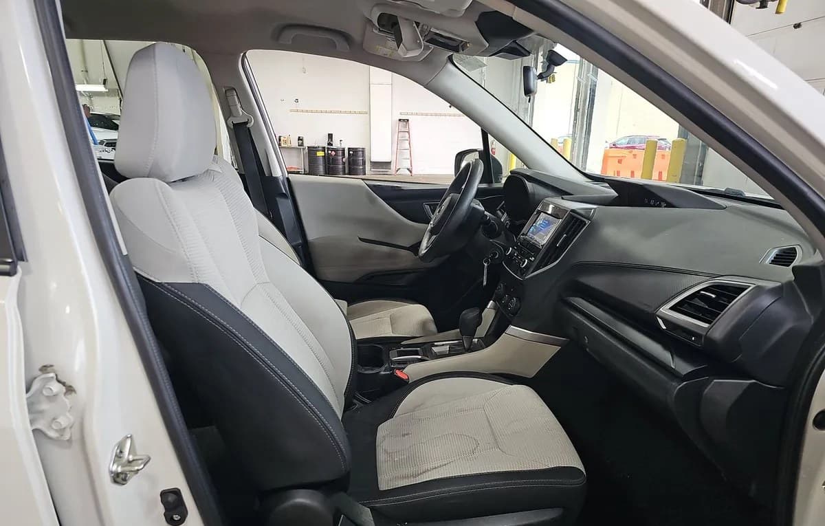 2022 SUBARU FORESTER Base 5