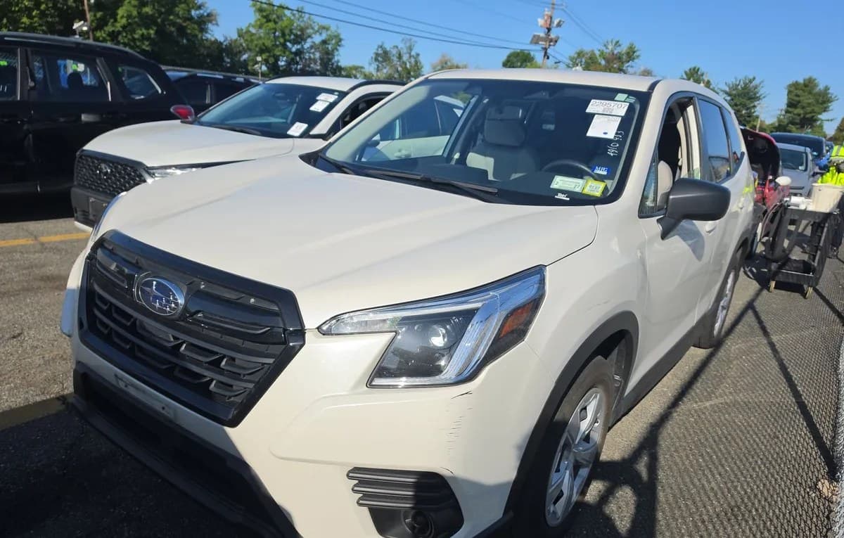 2023 SUBARU FORESTER Base 2