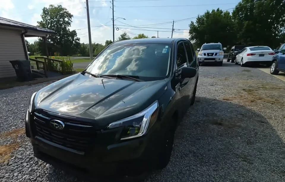 2023 SUBARU FORESTER Base 2