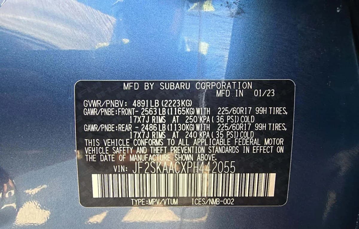 2023 SUBARU FORESTER Base 3