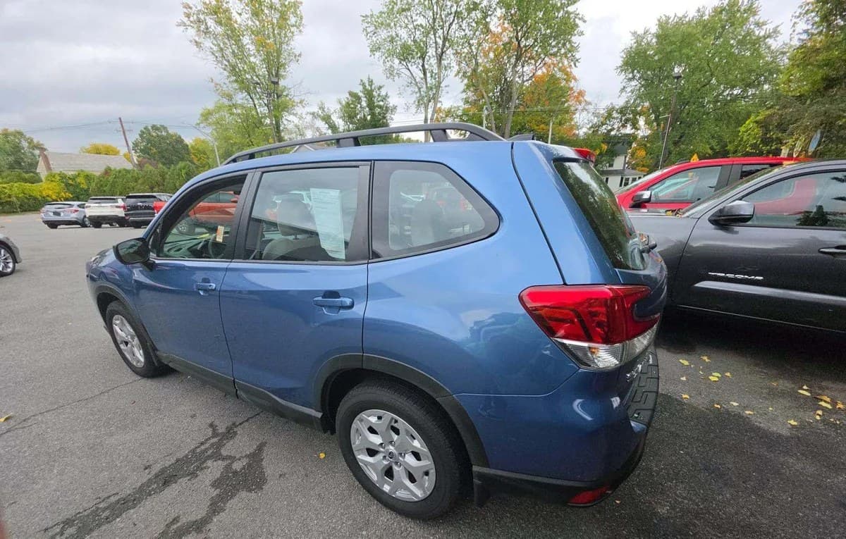 2024 SUBARU FORESTER Base 3