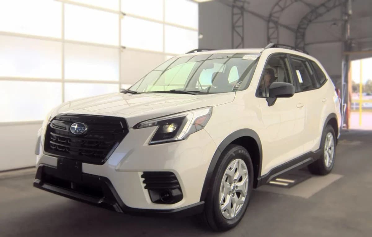 2023 SUBARU FORESTER Base 2