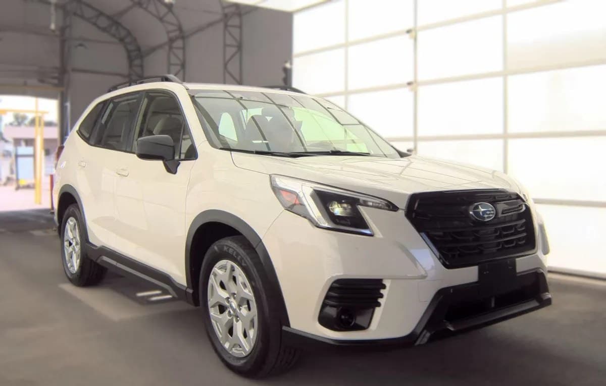 2023 SUBARU FORESTER Base 4