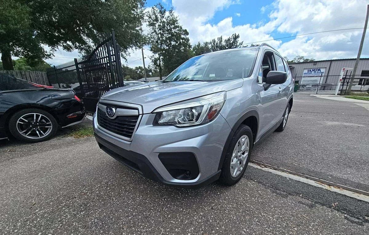 2019 SUBARU FORESTER Base 2