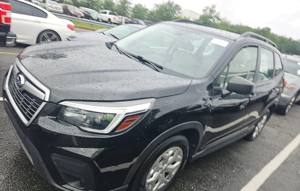 2021 SUBARU FORESTER Base 2